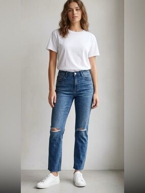 1822 Denim High Rise Straight Leg Jeans With Knee Slits - Size 4